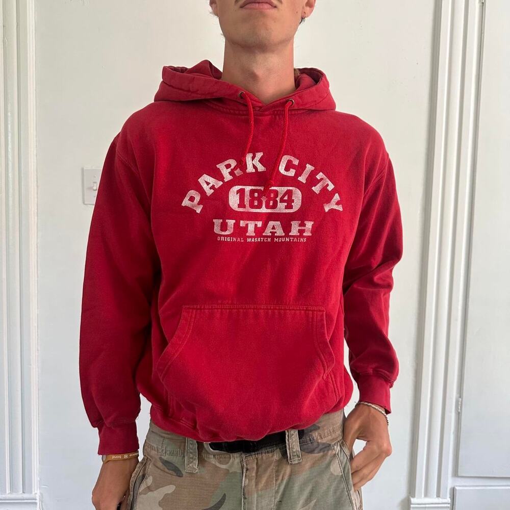 Vintage 2000s Heavy Cotton Park City Utah Hoodie Sweatshirt